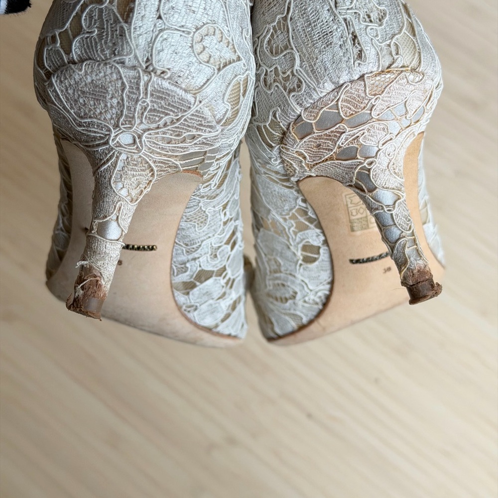 Dolce&Gabbana Lace Embellished Women's Heels - Picture 6 of 9